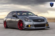 Infiniti G37 Sedan на дисках Rohana RF1