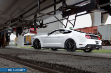 Ford Mustang на дисках XO Luxury Milan