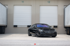 Mercedes S-Class (W222) на дисках VOSSEN FORGED VPS 306