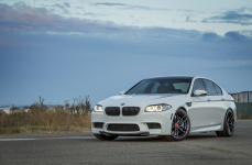 BMW F10 M5 на дисках Vorsteiner V-FF 105