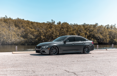 BMW F30 на дисках Velgen VMB9