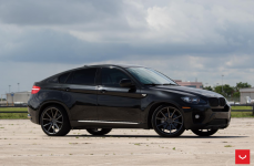 BMW X6 на дисках Vossen VFS-1