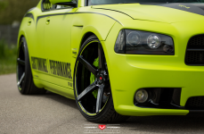 Dodge Charger на дисках Vossen Forged VPS-303