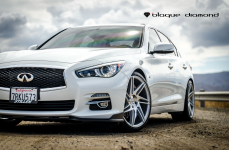 Infiniti Q50 на дисках Blaque Diamond BD1