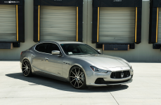 Maserati Ghibli на дисках AVANT GARDE M652