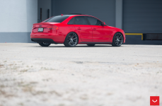 Audi A4 на дисках Vossen VFS-6