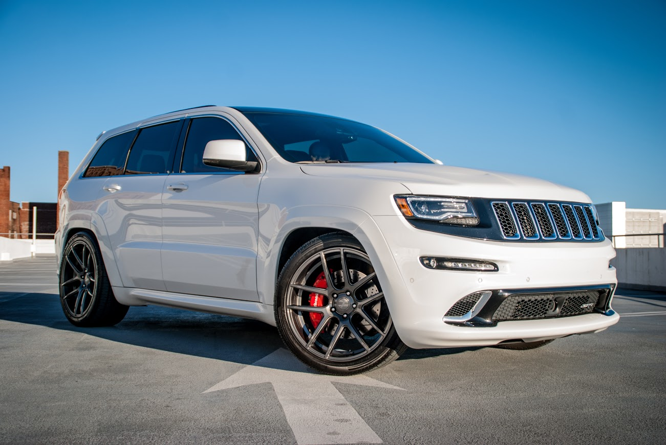 Jeep srt8 Vossen Wheels