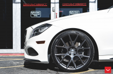 Mercedes-Benz CLS на дисках Vossen VFS-6