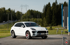 Porsche Macan на дисках Vossen Forged CG-201