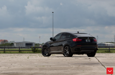 BMW X6 на дисках Vossen VFS-1