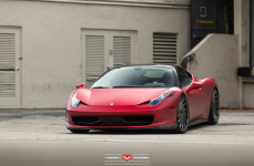 Ferrari 458 Italia на дисках Vossen Forged VPS-313