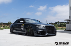 Audi S4 на дисках Rotiform INDT