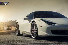 Ferrari 458 Italia на дисках Vorsteiner V-FF 105