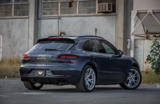 Porsche Macan на дисках Vorsteiner V-FF 103