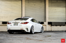 Lexus RC350 на дисках Vossen VFS-6