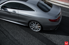 Mercedes S63 Coupe на дисках Vossen CVT