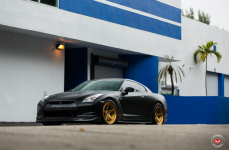 Nissan GTR на дисках Vossen Forged LC-101 