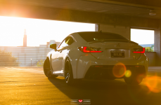 Lexus RCF на дисках Vossen Forged VPS-302