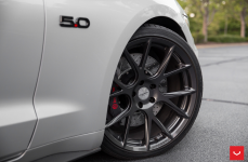 Ford Mustang GT на дисках Vossen VFS-6