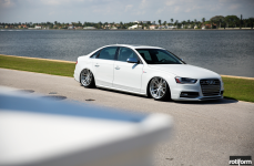 Audi S4 на дисках Rotiform SPF