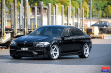 BMW M5 на дисках Vossen x Work VWS-3