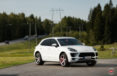 Porsche Macan на дисках Vossen Forged CG-201