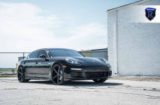 Porsche Panamera на дисках Rohana RС22