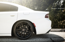 Dodge Charger на дисках Blaque Diamond BD-8