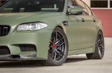 BMW M5 на дисках Vorsteiner V-FF 105