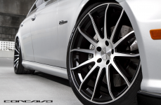 Mercedes Benz CLS63 на дисках Concavo CW-12