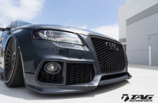 Audi S4 на дисках Rotiform INDT