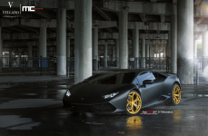 Lamborghini Huracan на дисках VELLANO VM18