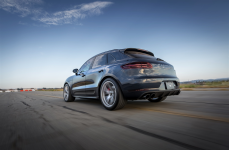 Porsche Macan на дисках Vorsteiner V-FF 103