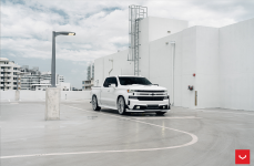 Chevrolet Silverado на дисках Hybrid Forged HF6-1