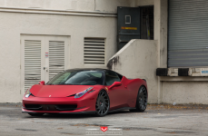 Ferrari 458 Italia на дисках Vossen Forged VPS-313