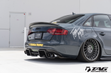 Audi S4 на дисках Rotiform INDT