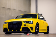 Audi RS4 на дисках Vossen Forged VPS-306