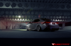 Lexus IS250 FSport на дисках Ferrada FR4