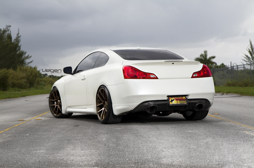 Infiniti g37 Coupe White