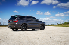 Dodge Durango на дисках Velgen VMB5