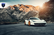 Ferrari 458 Italia на дисках ROHANA RFX5