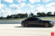 Mercedes-Benz C63s на дисках Hybrid Forged HF-1