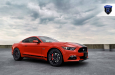 Ford Mustang на дисках ROHANA RF2