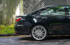 Toyota Camry на дисках Vossen VF Series VFS4