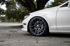 Mercedes CLS550 на дисках Velgen Wheels VMB5