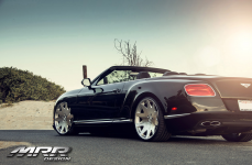 Bentley Continental GT Convertible на дисках MRR HR3 Wheels