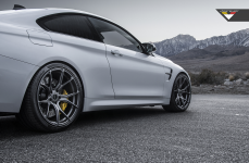 BMW F82 M4 на дисках Vorsteiner V-FF 103