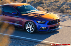 Ford Mustang на дисках Ferrada FR3