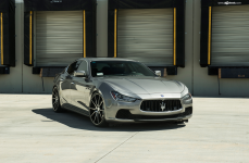 Maserati Ghibli на дисках Avant Garde M652