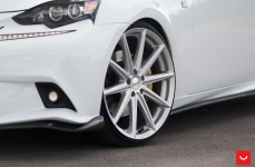 Lexus IS350 F-Sport на дисках Vossen VFS-10